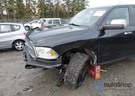 2015 Ram 1500 Laramie z USA, uszkodzony, nr VIN 1C6RR7VMXFS687932